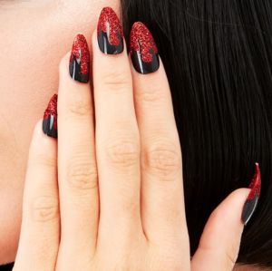 Halloween Ladies Dripping Blood False Nails